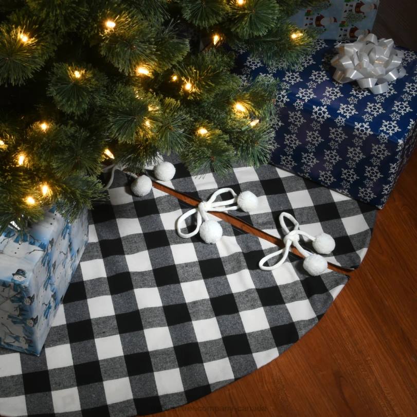 H4X0582National Tree Company 48in General Store Collection Plaid Tree Skirt