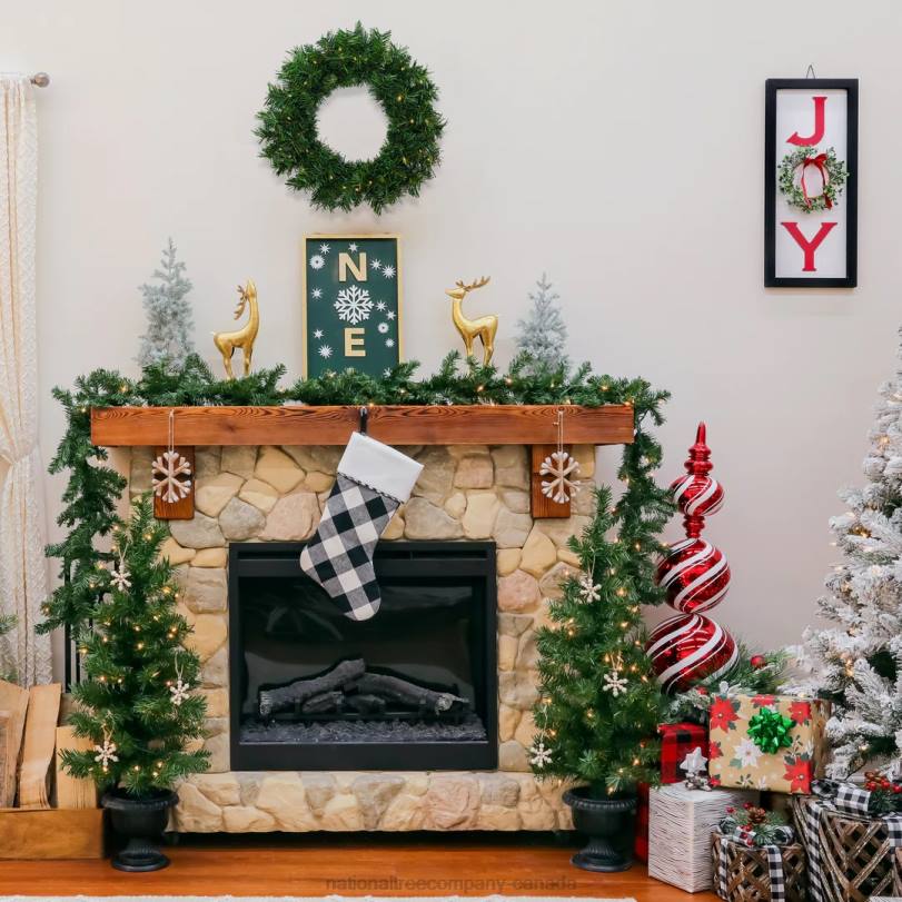 H4X0516National Tree Company Warm Welcome Bundle Pre-Lit Assortment