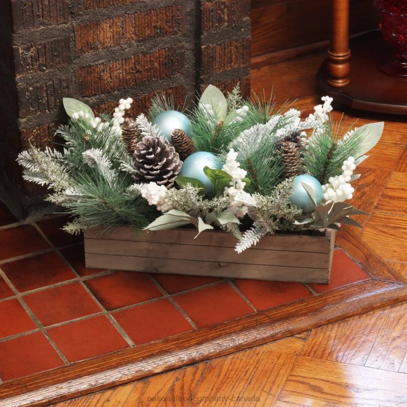 H4X0458National Tree Company Decorated Evergreen Christmas Arrangement with Wood Box Base, 22 in